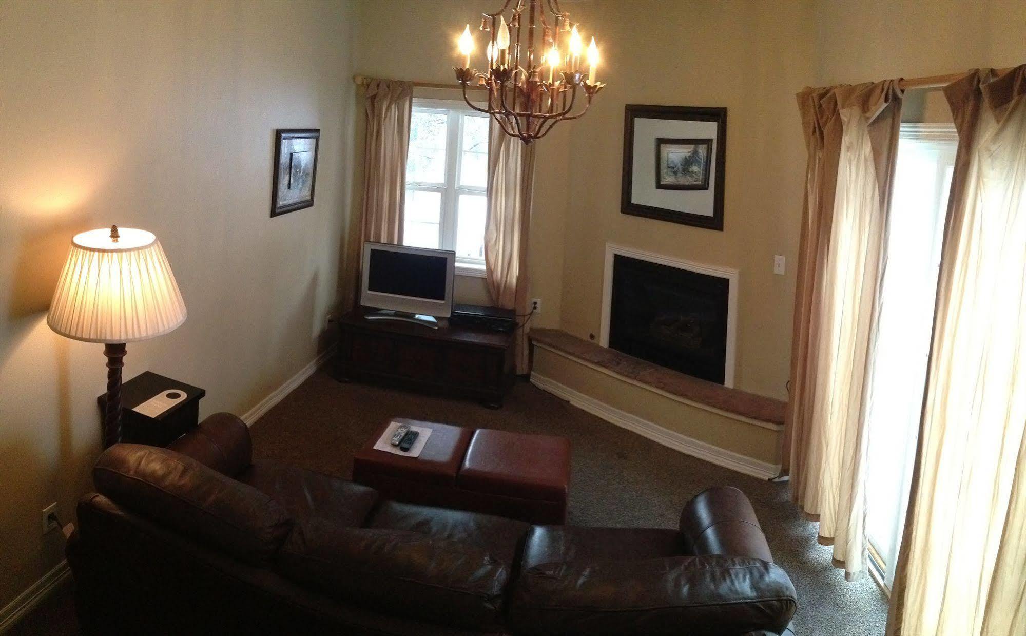 Skiway Lodge Breckenridge Bagian luar foto